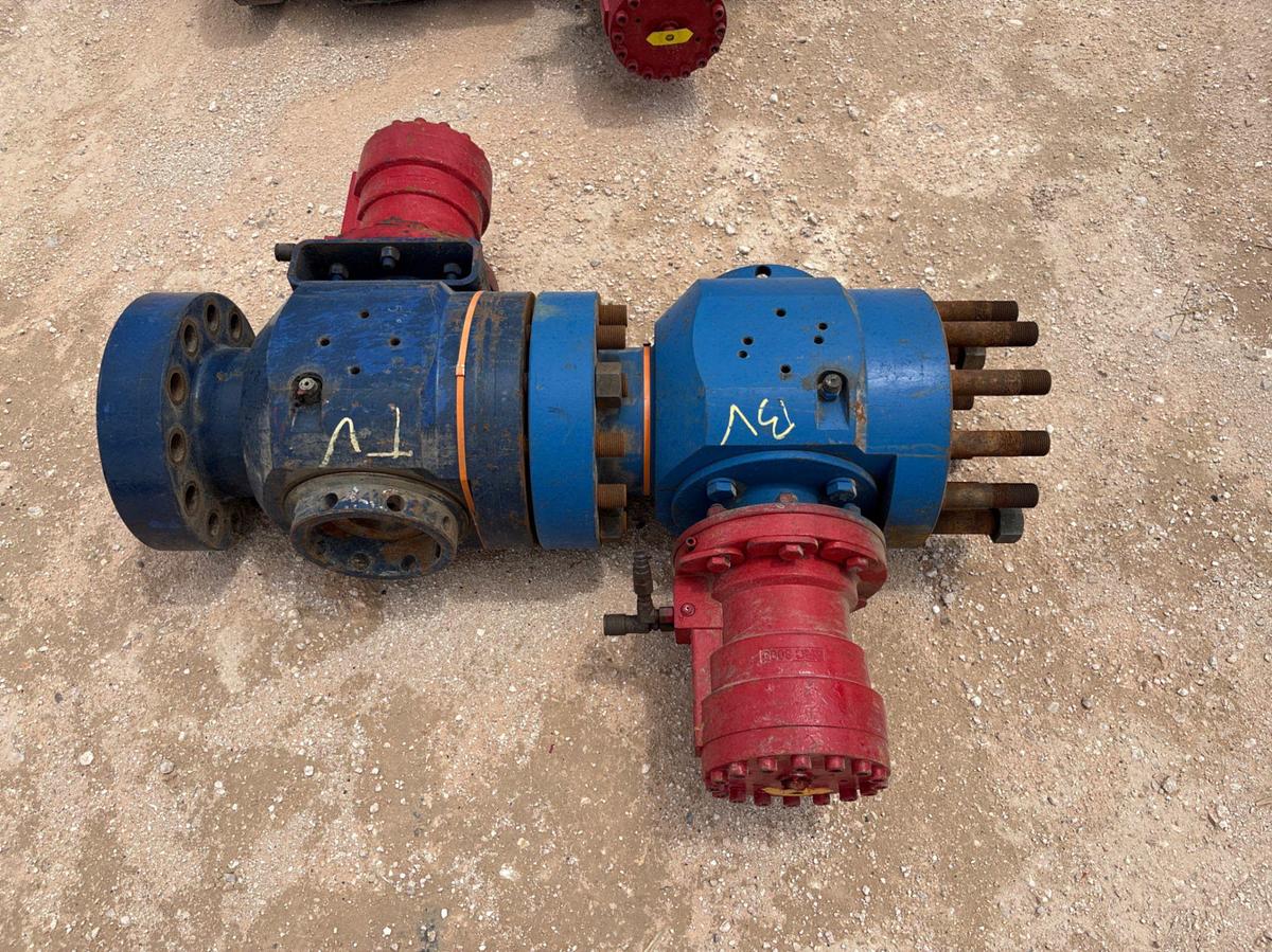 Used (8x$) 5” 15K hydraulic ball valves
