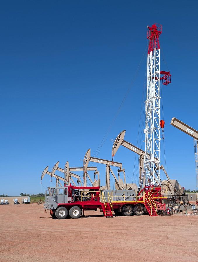 Used Refurbished 1982 Mainland Well Service Rod Rig, (Certified Block, 2025 CAT IV)