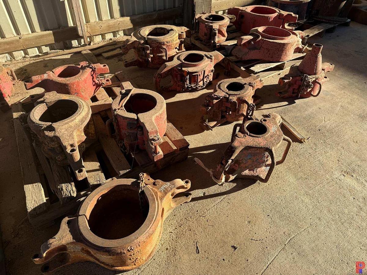 Used (2) PALLETS & FLOOR SECTION OF (12) 50 TON - 150 TON WILSON & AOT SIDE LATCH ELEVATORS