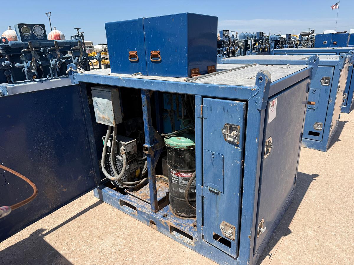 Used SELF CONTAINED 20K WP GREASE INJECTION UNIT COMBO P/B 8.4-KW ISUZU DIESEL GENERATOR