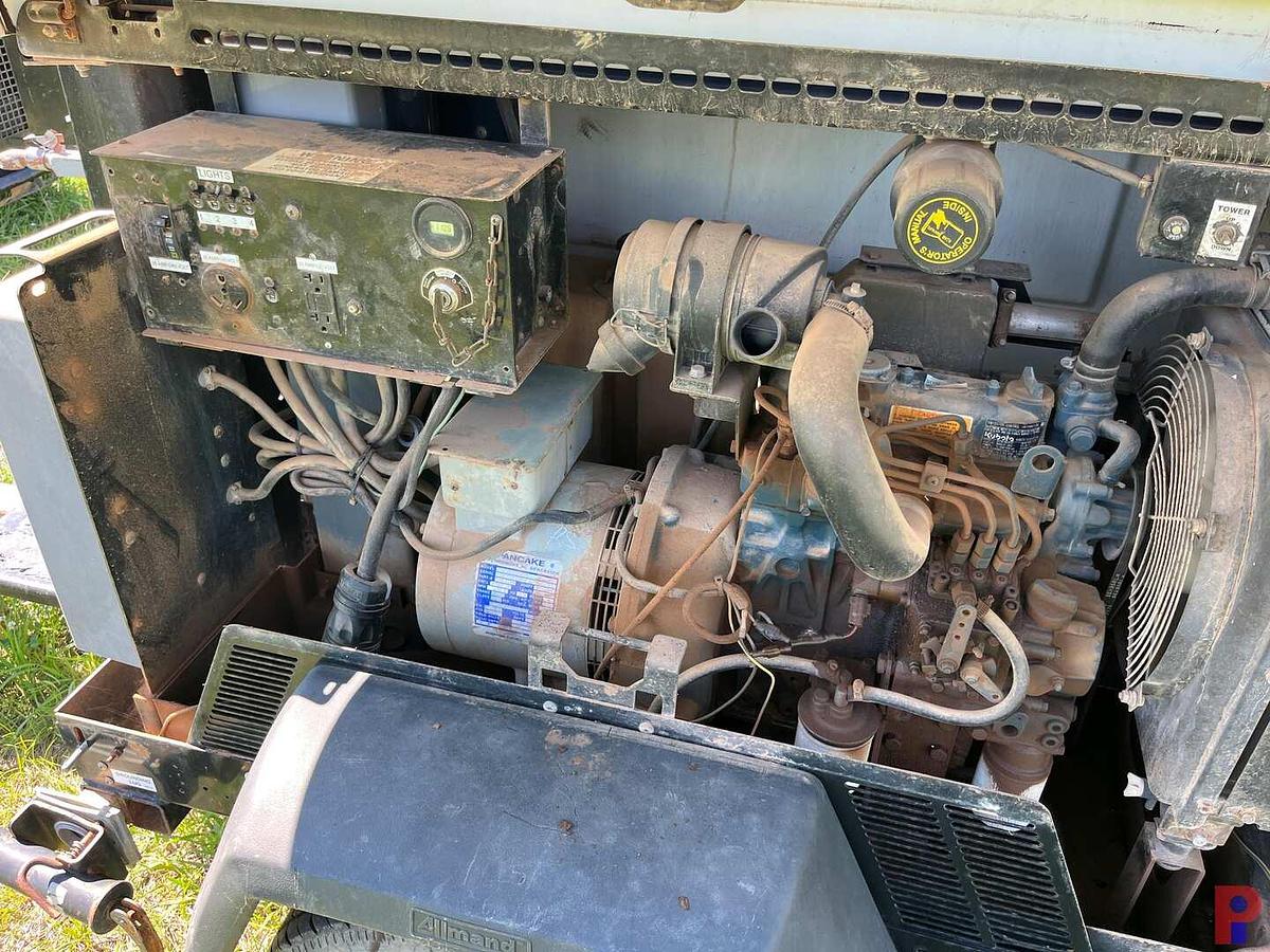 Used ALLMAND NIGHT-LITE PRO II 8KW LIGHT TOWER, TOWABLE