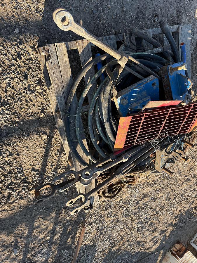 Used (2) PALLETS OF ASSORTED TURNBUCKLES, HYD HOSES, MOUNTING PLATES,(4) BKTS OF OIL, FLANGE STUDS & NUTS & RELATED