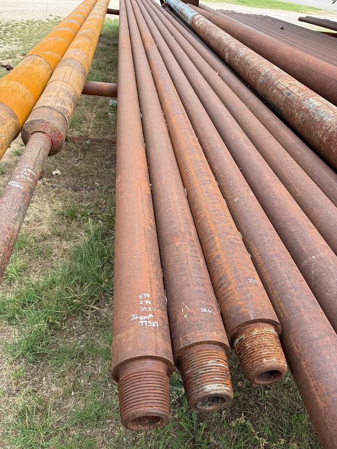 Used 5-7/8”OD x 2-3/8”ID x 39.5’L 4-1/2”XH SLICK DRILL COLLAR