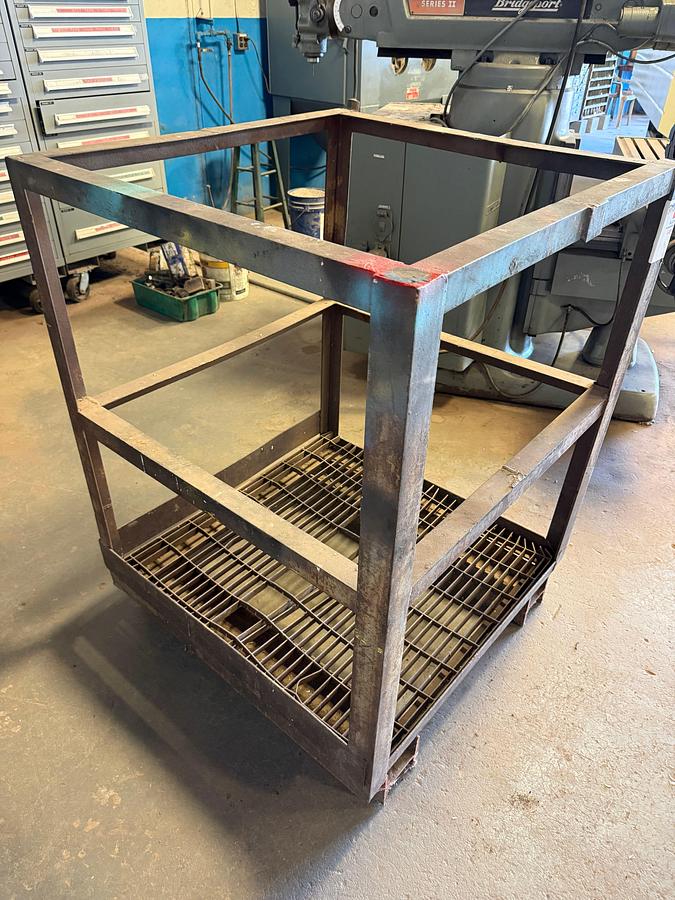 Used 36” x 36” x 44” CUSTOM BULIT LIFT PLATFORM