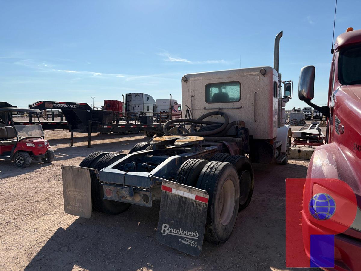 Used 2013 PETERBILT 367 T/A SLEEPER VACUUM TRUCK (INOP)