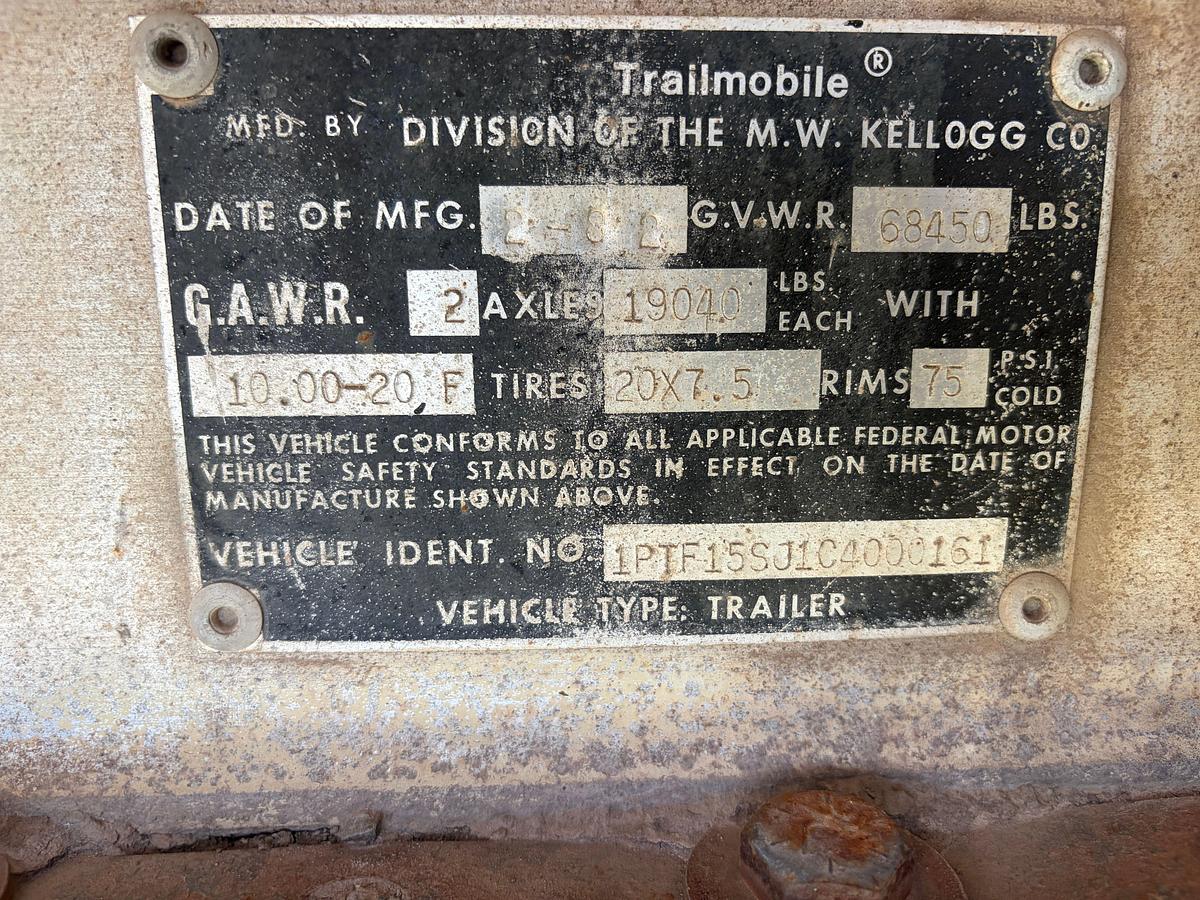 Used 1982 TRAILMOBIL FUEL TRANSPORT TRAILER