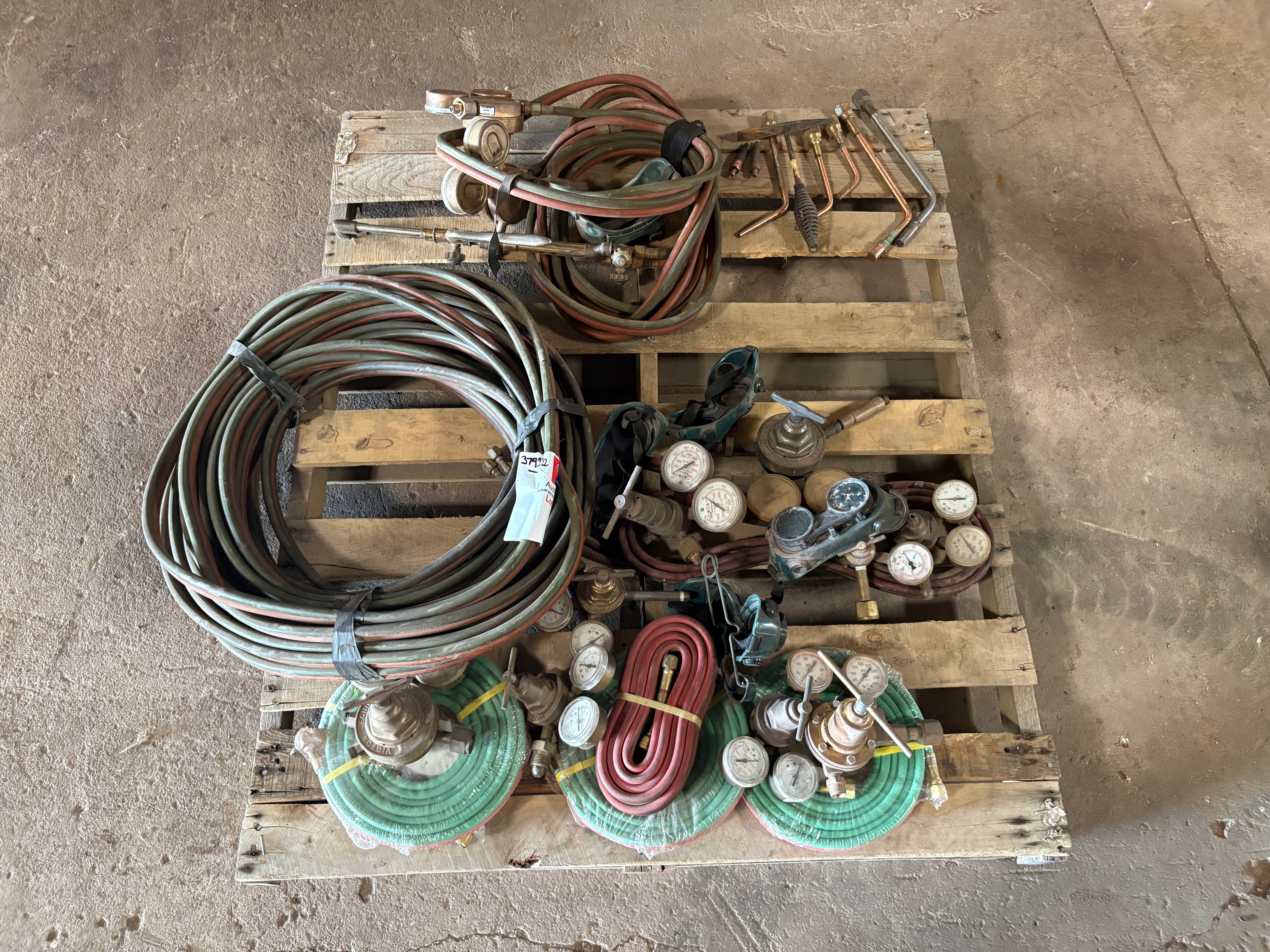 Used Pallet of cutting torch nozzles & gas hoses