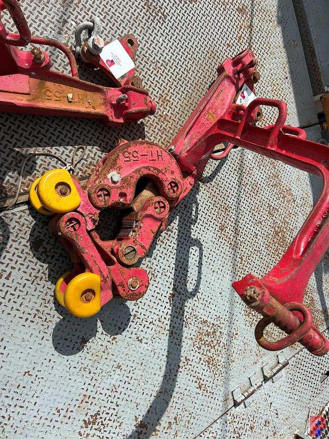 Used VARCO BJ HT-55 MANUAL PIPE TONG