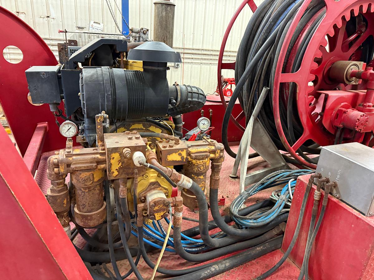 Used 2012 VENTURETECH XK-90 POWER SWIVEL MTD ON GOOSENECK T/A TRAILER