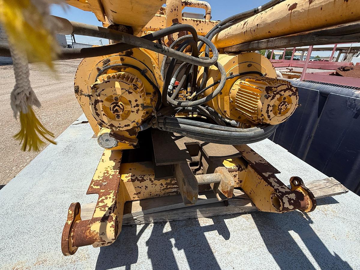 Used 2008 VARCO 500-TON TOP DRIVE SKIDDED
