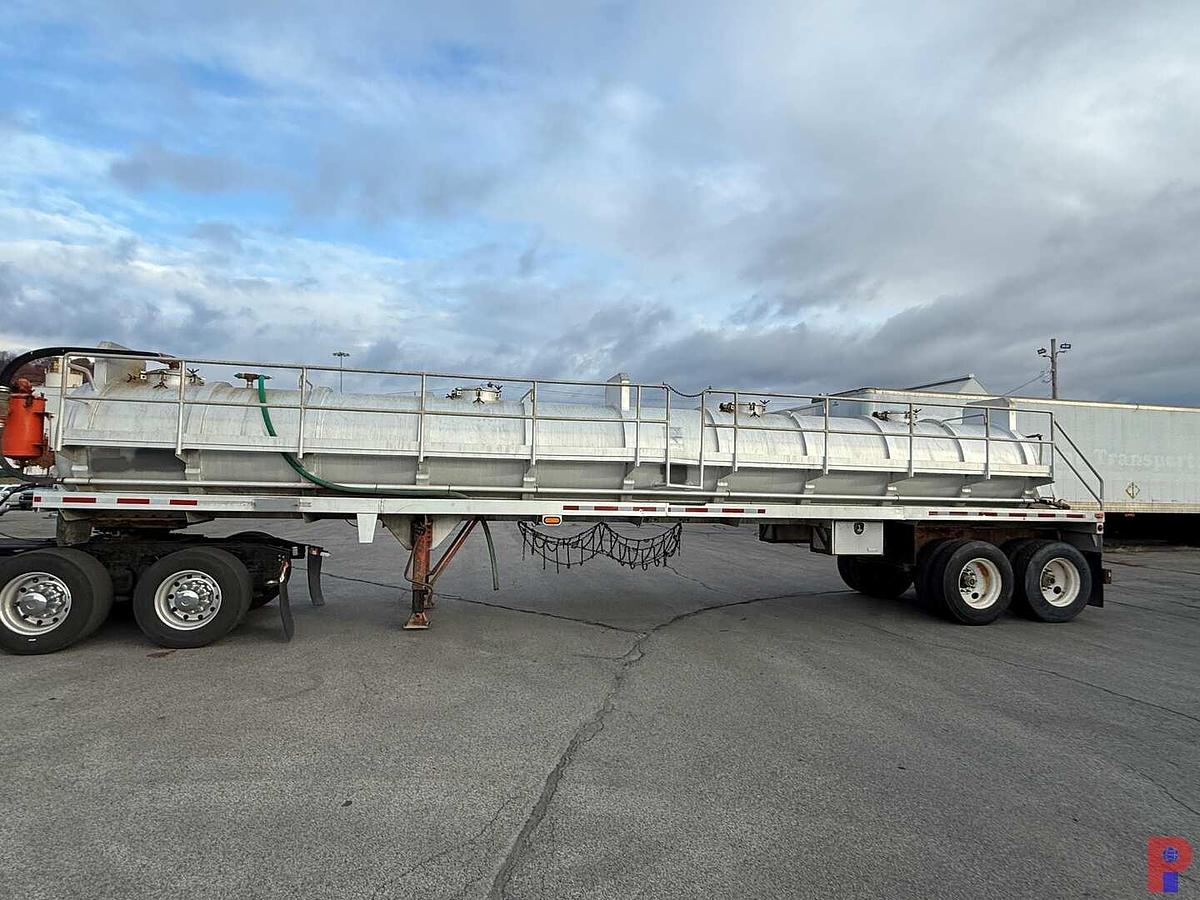 Used 2012 DRAGON 120 BBL ALUMINUM T/A VACUUM TRAILER