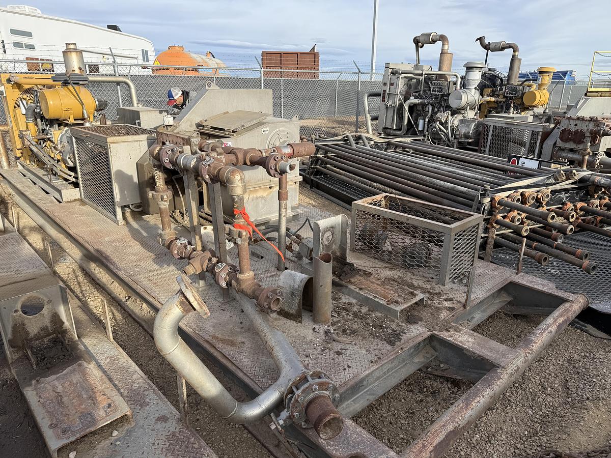 Used TULSA TT250 3K WP TRIPLEX WELL SERVICE PUMP SKIDDED P/B CATERPILLAR C9