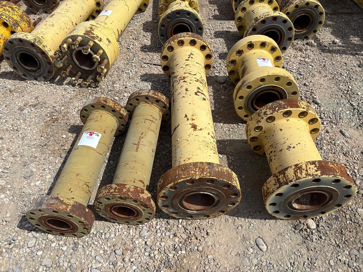 Used (5x$) (5) assorted 7-1/16” & 5” spacer spools