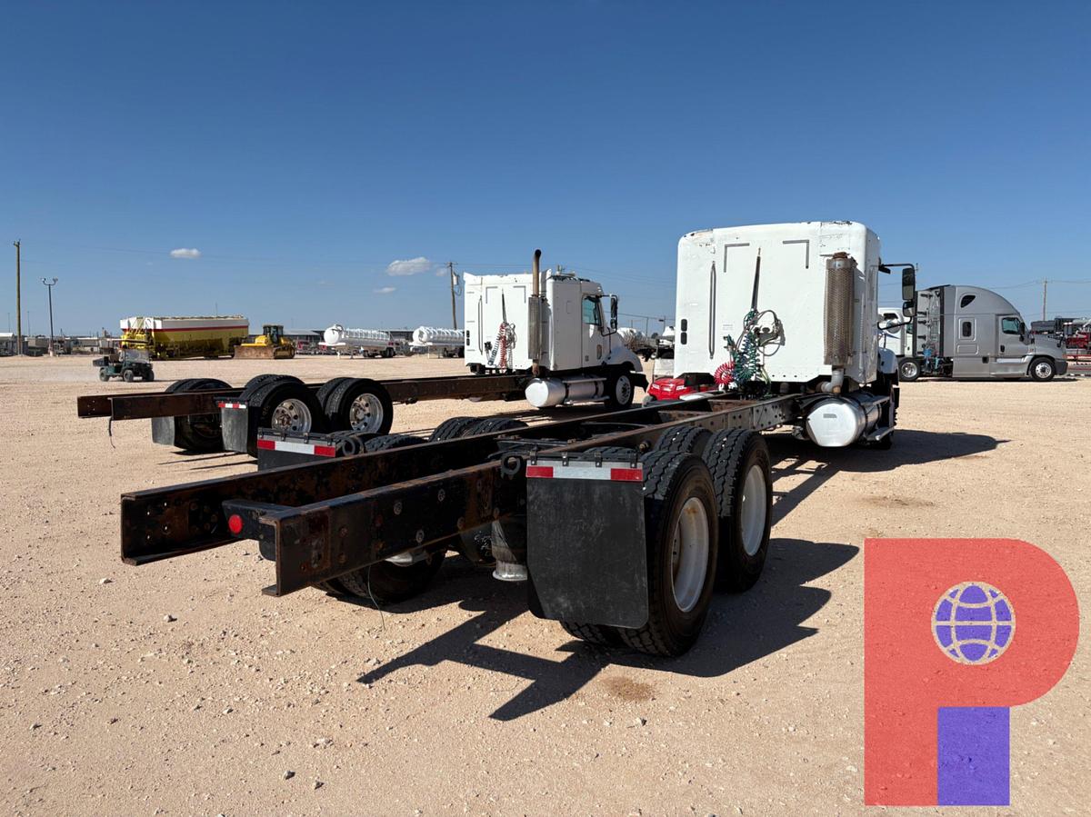 Used 2006 FREIGHTLINER COLUMBIA 120 T/A SLEEPER TRUCK & CHASSIS
