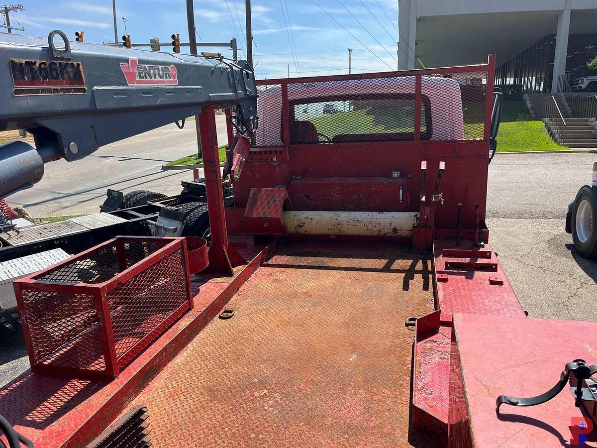 Used 2018 INTERNATIONAL  DURASTAR 4300 VENTURO HT66KX 14’ BED SERVICE TRUCK