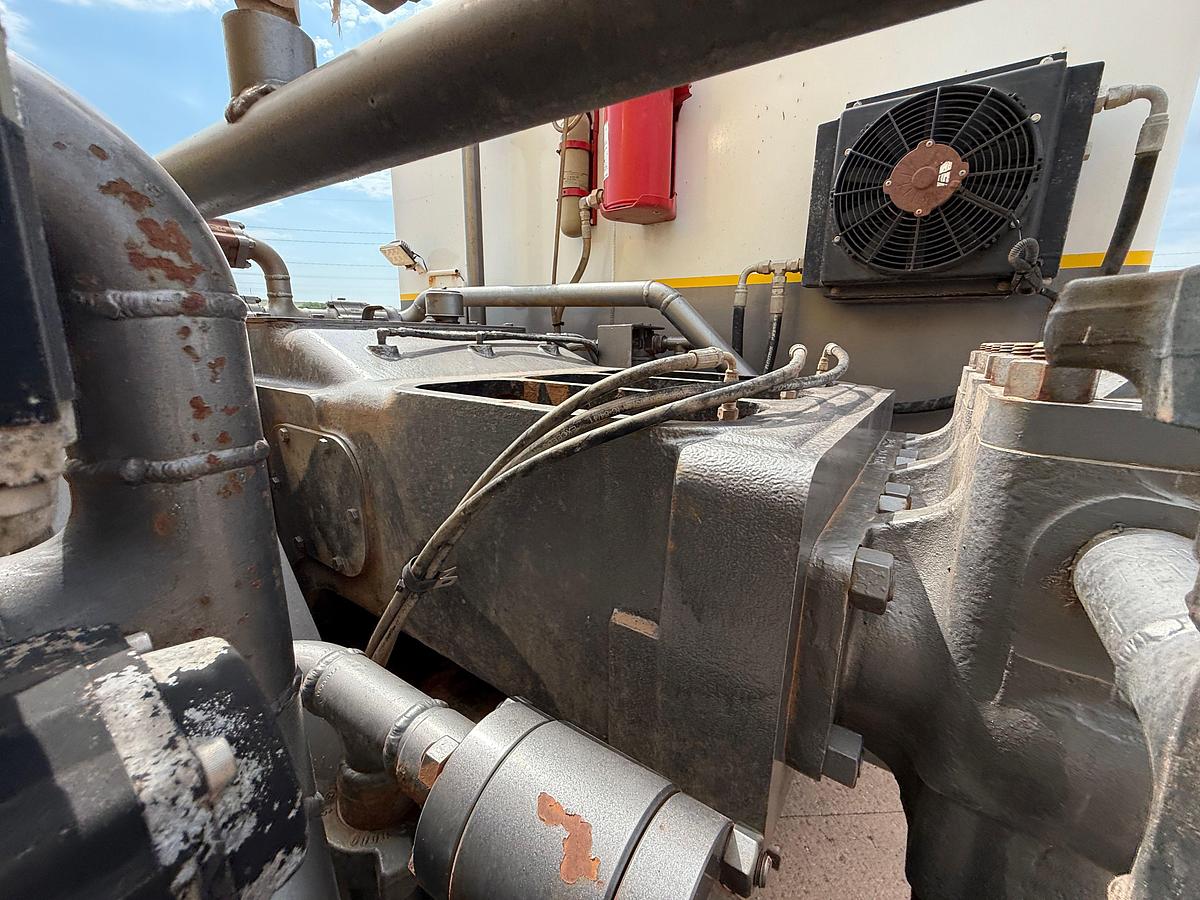 Used 2019 PETERBILT 389 T/A ENERGYFAB 5K WP HOT OIL TRUCK