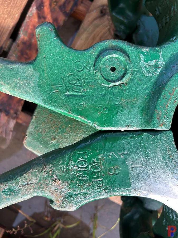 Used 3-3/4” SINGLE LATCH BJ ELEVATOR