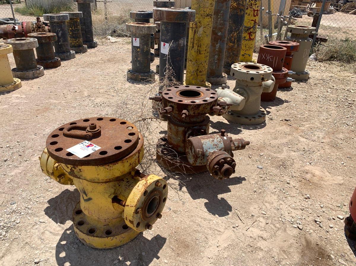 Used (6x) 7-1/16 10k Fluid Crosses w/(4) 2-9/16 5k Gates Valves