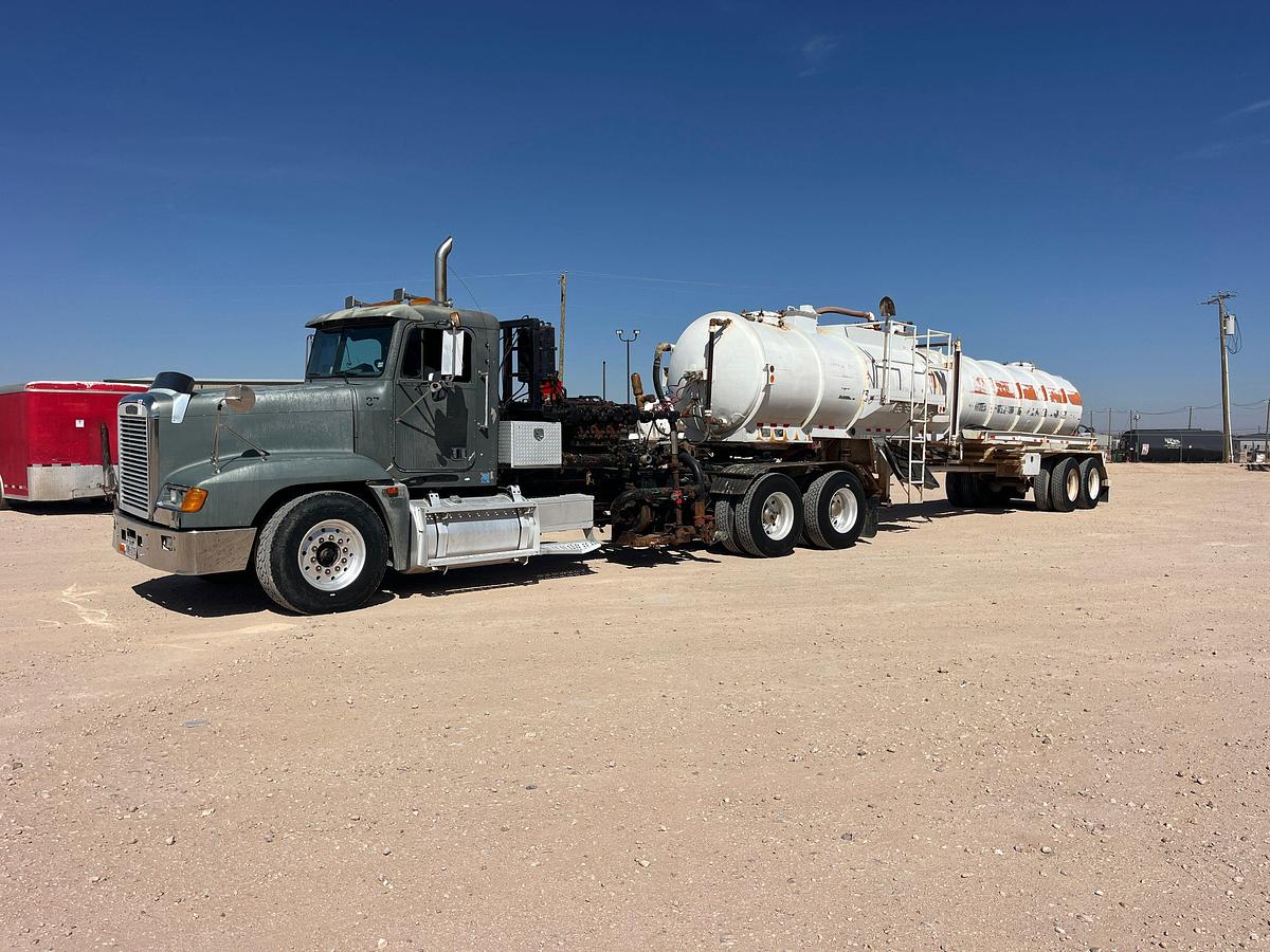 Used 1996 FREIGHTLINER T/A DAYCAB KILL TRUCK  & 2008 OVERLAND T/A KILL TRAILER