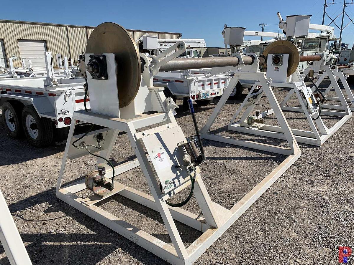 Used 94”W X 5’H REEL STAND W/ 28” DUAL CALIPER HYDRAULIC HAND BRAKE