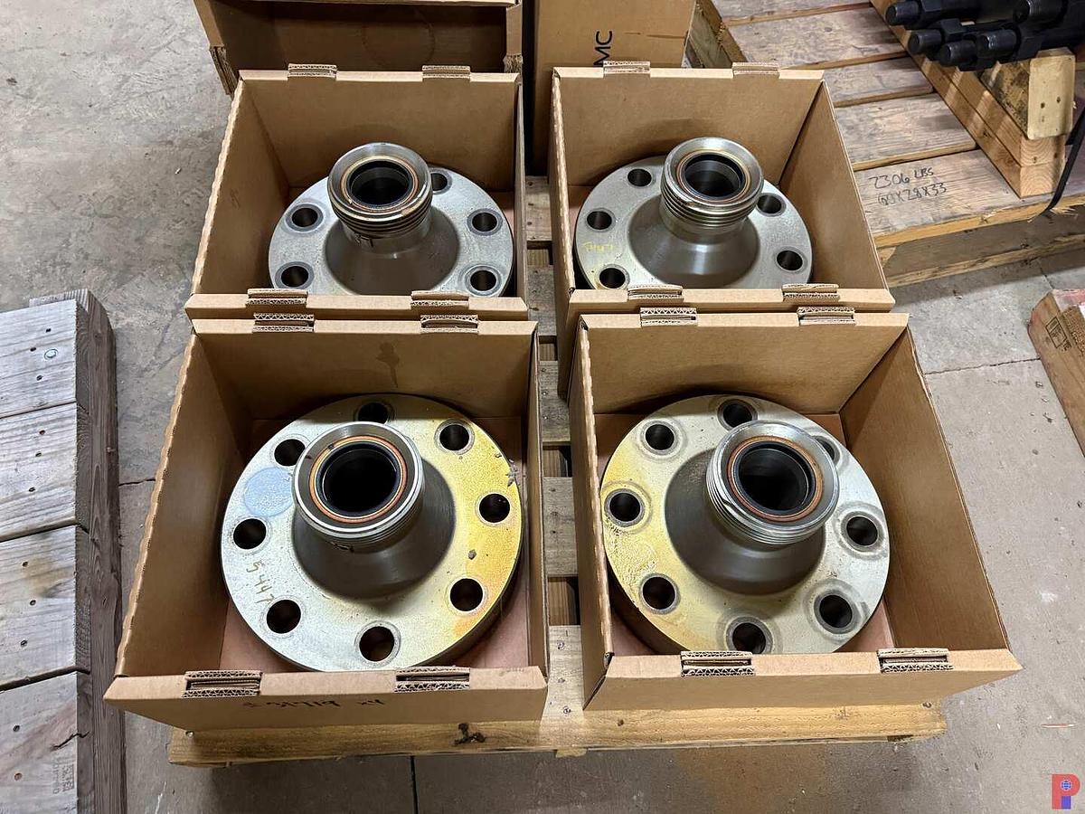 Used (4 X $) PALLET W/ (NEW) FMC 3F1505 X 6BX155 15K ADAPTER FLANGES