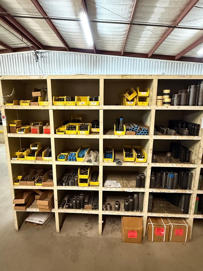 Used SECTION OF (300+) MOSTLY HEAVY WALL 1/4” THRU 2” OD PIPE NIPPLES
