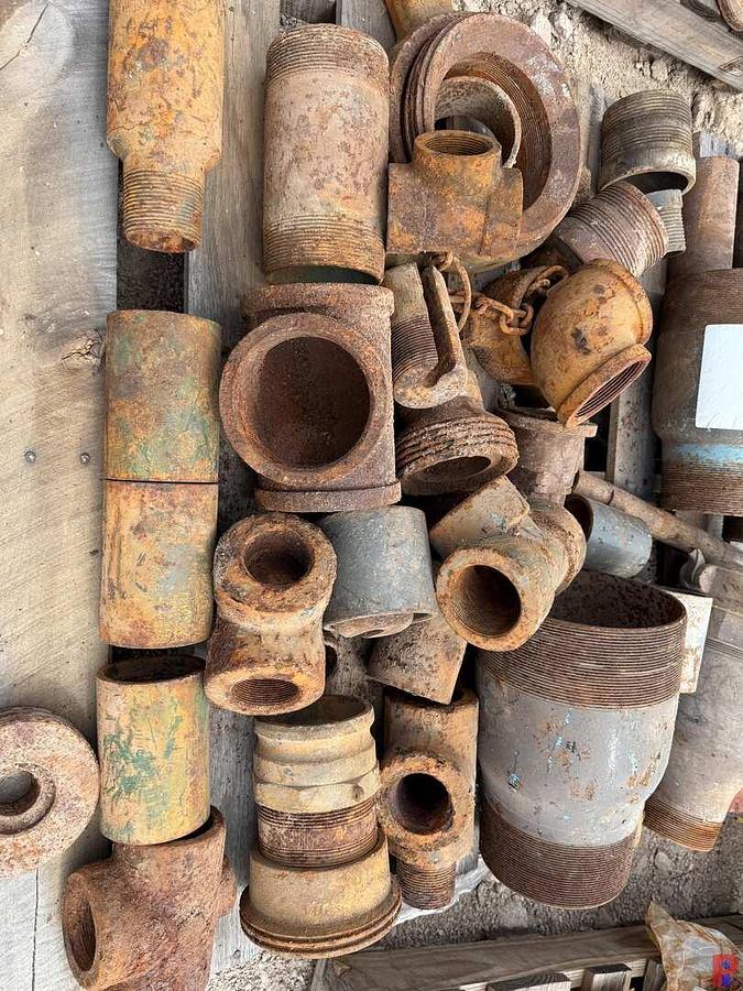 Used 2-PALLETS W/ MISC. SLIP BODIES W/ INSERTS, PIPE SWAGES, COLLARS, TEES, & RELATED