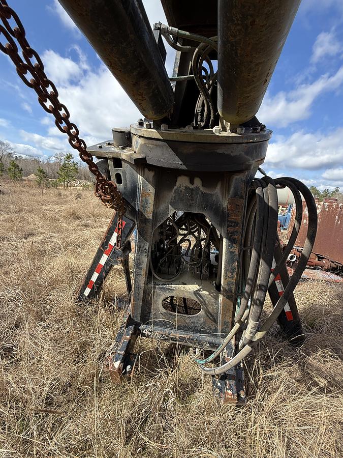 Used USTC INC. MODEL 110-26E 11K LBS CAP. REAR MOUNT TRUCK BOOM CRANE