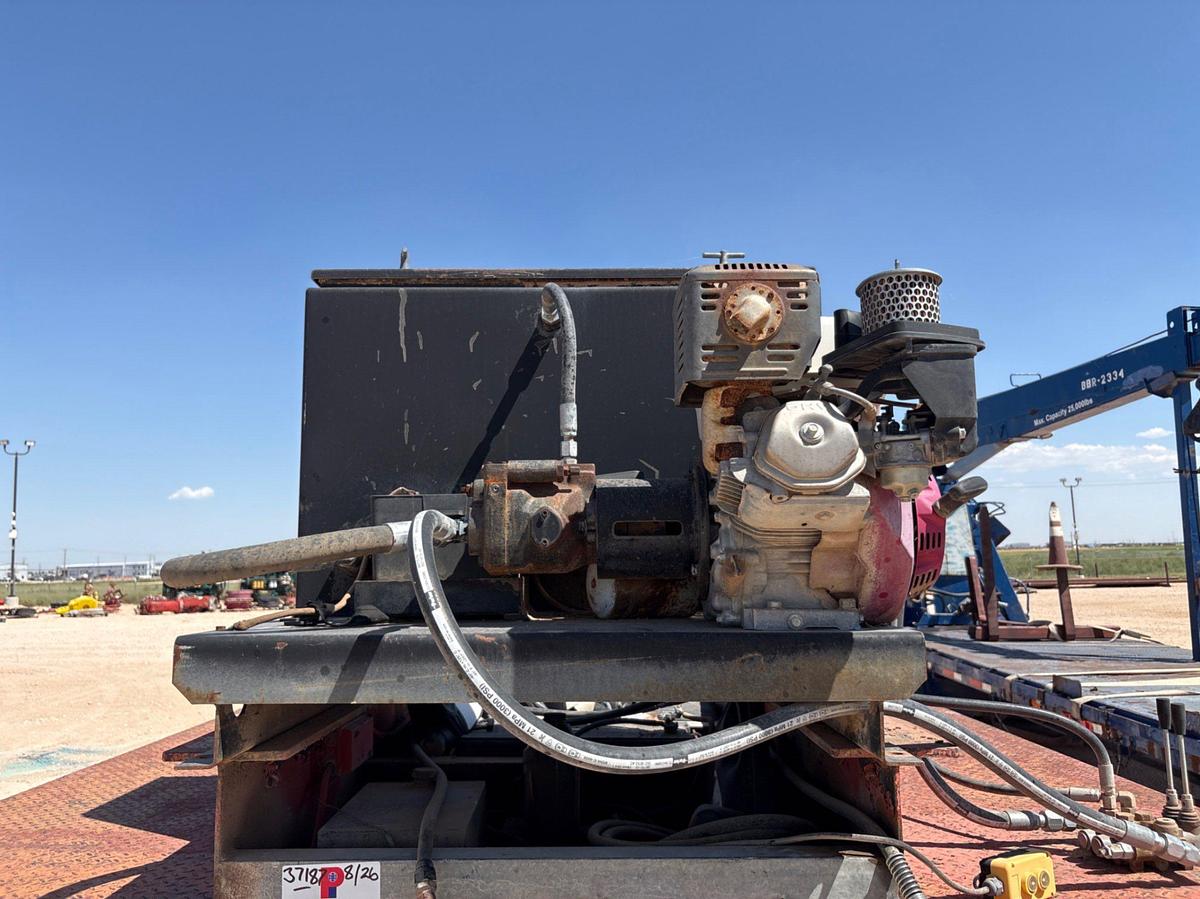 Used 1981 HOLDEN 38’ X 8’ T/A DROPDECK TRAILER
