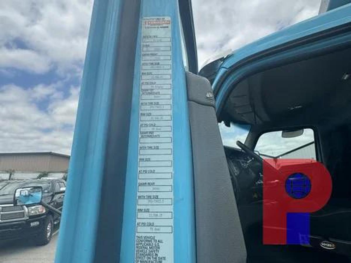 Used 2019 KENWORTH T680 T/A DUMP TRUCK