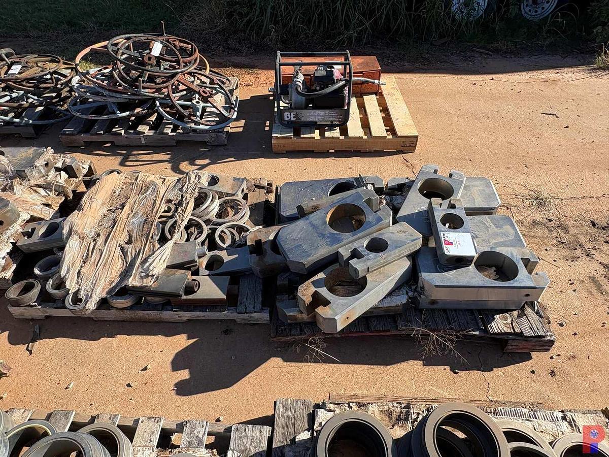 Used (4 PALLETS) OF ASSORTED STAINLESS 15K & 10K VALVE GATES