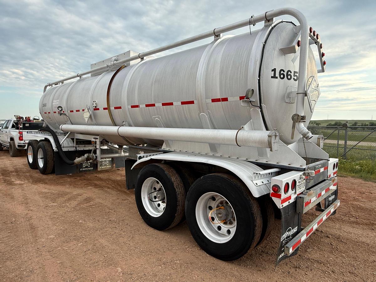 Used 2014 STEPHENS 6,800 GALLON DOT-407 4- AXLE TANK PUP TRAILER
