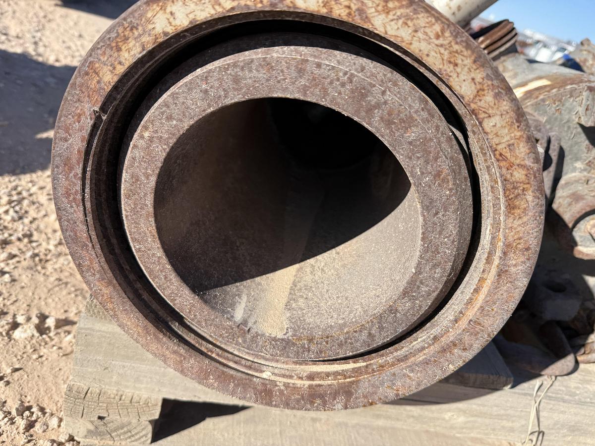 Used (3) MULTI-SIZE SINGLE PLUG CEMENT HEADS