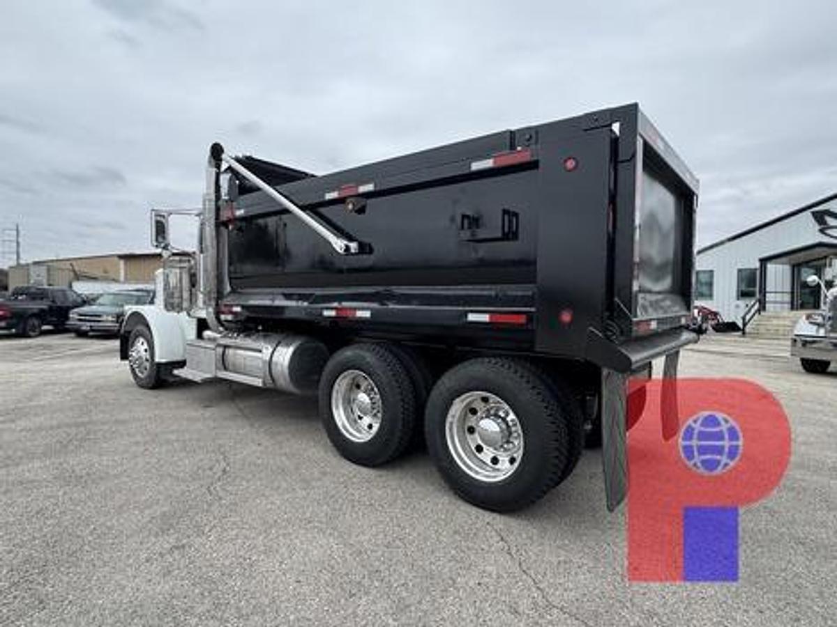 Used 2014 PETERBILT 388 T/A DUMP TRUCK