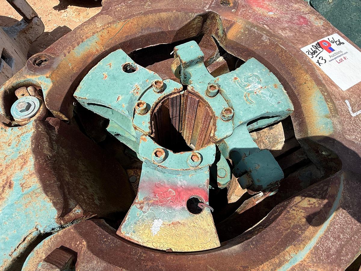 Used LOT W/ (1) NOV & (1) TEXAS INT. 250-TON & (1) BJ 175-TON SLIP TYPE SPIDER CASING ELEVATORS