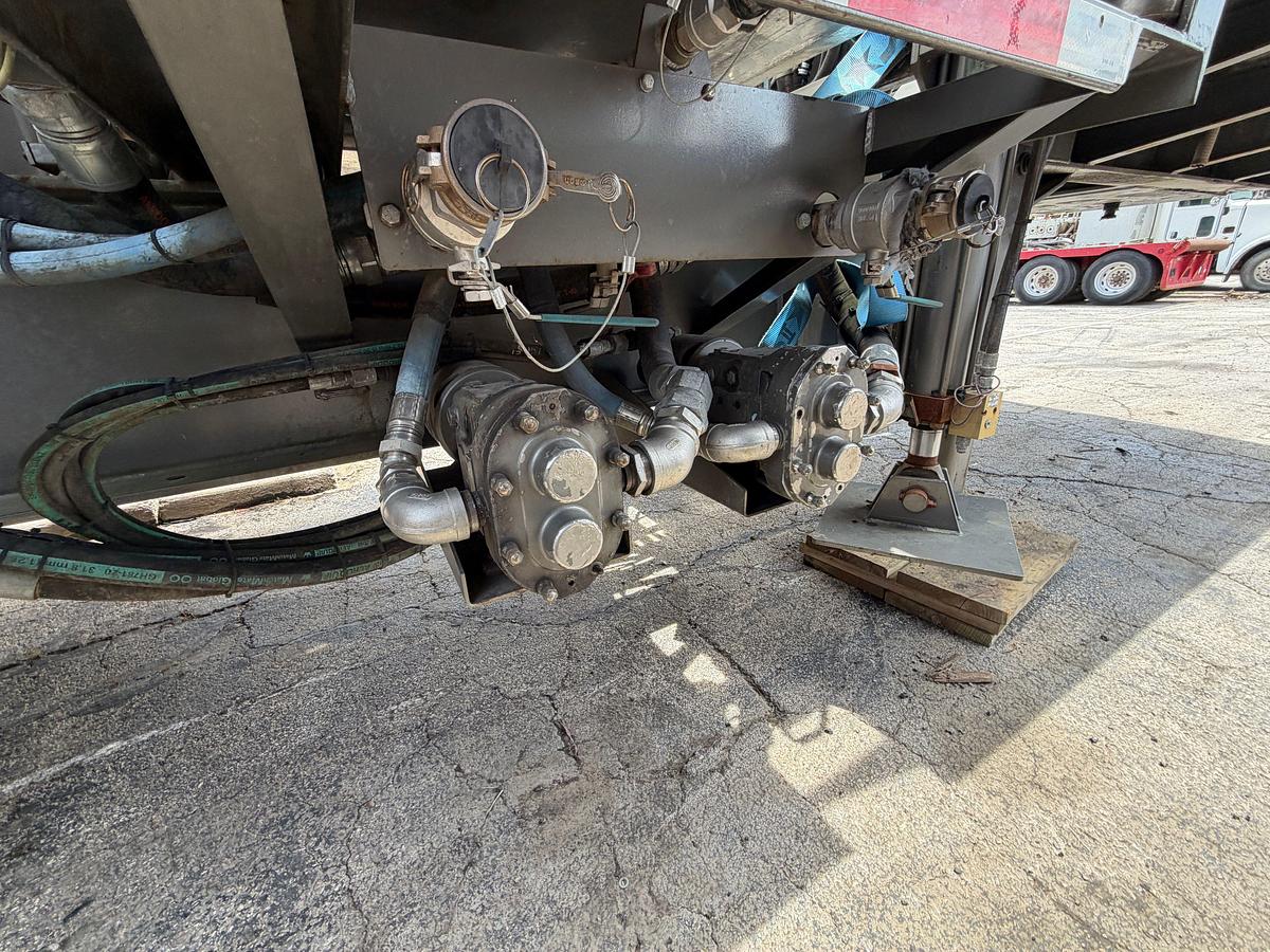 Used 2014 NOV HT-270 Hydration Unit Trailer