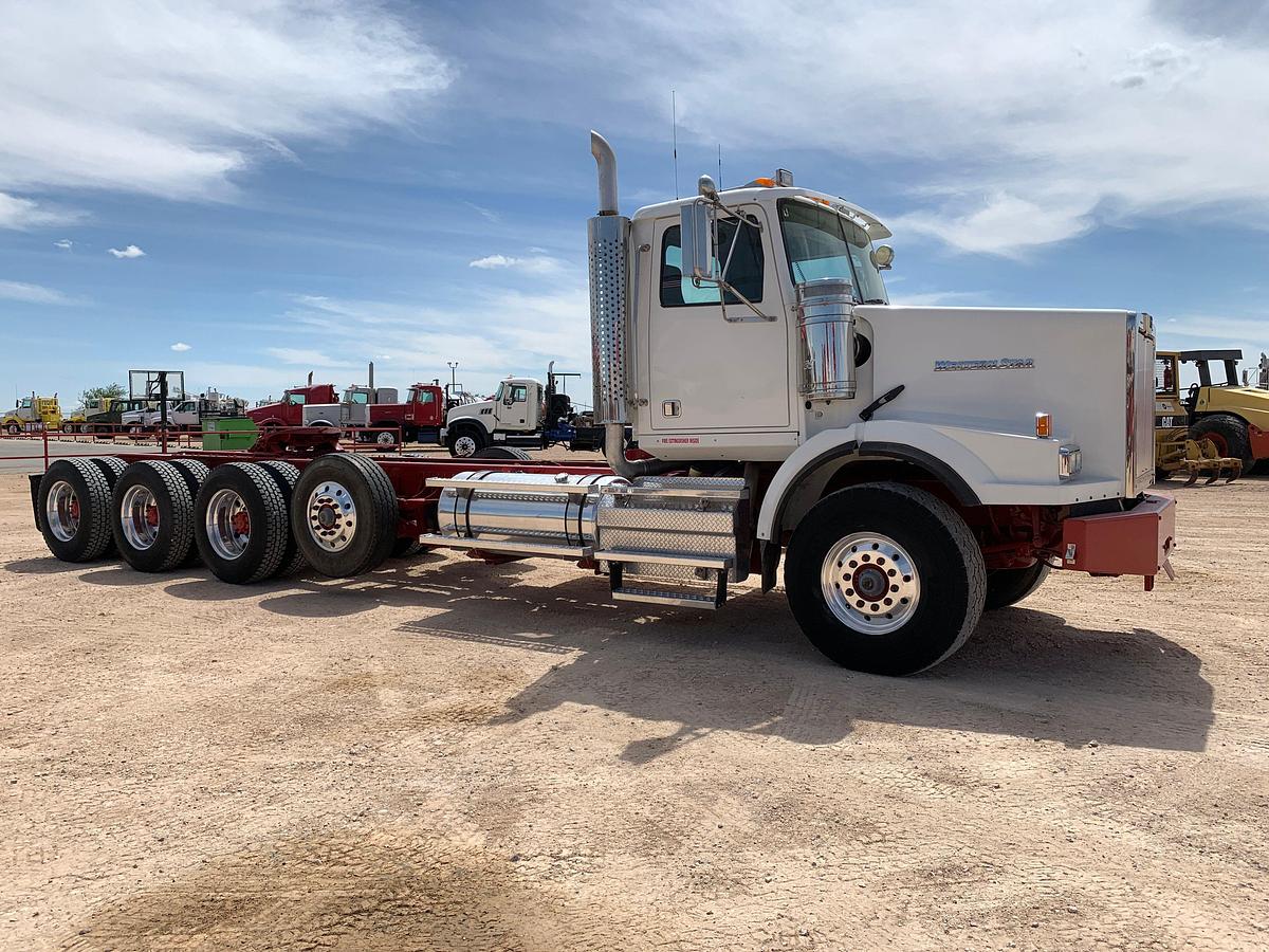 Used 2012 WESTERN STAR 4900 SA 4-AXLE TRI-DRIVE HEAVY HAUL TRUCK TRACTOR
