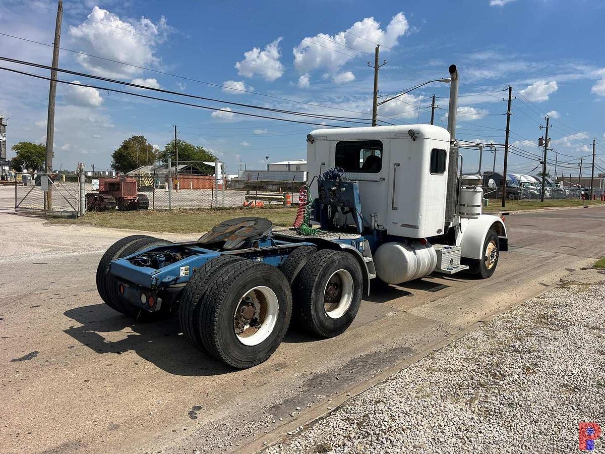 Used 2007 PETERBILT 378 T/A 36” SLEEPER TRUCK