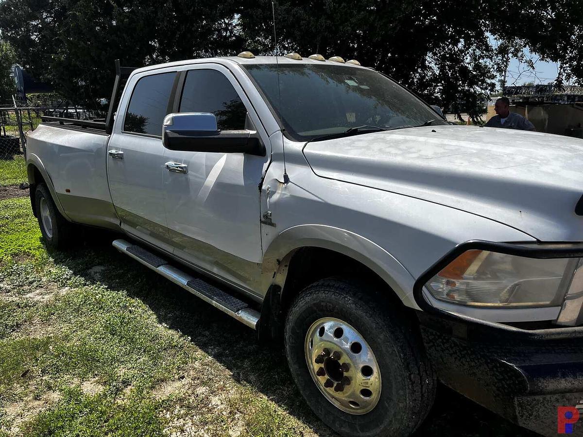 Used 2011 RAM 3500 LARAMIE CREW CAB 4X4 DUALLY PICKUP