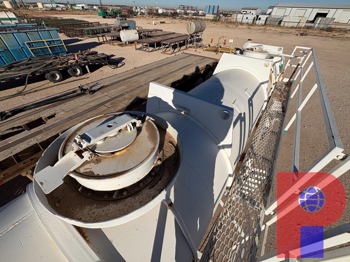 Used 130BBL 2-COMPARTMENT T/A FLUID HAUL TRAILER