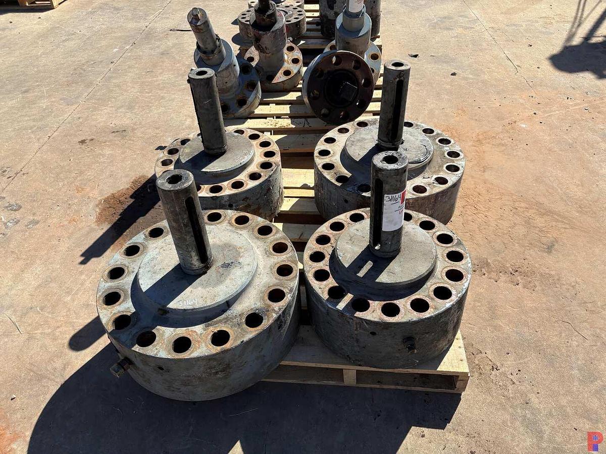 Used (4X$) (4) 15K FRAC VALVE LOWER BONNET & STEM PROTECTORS