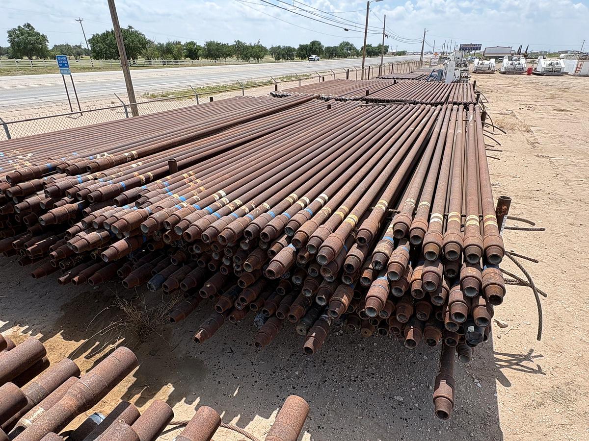Used (62 jts) 4-1/2”od X95 drill pipe w/ 4”IF CONNECTIONS