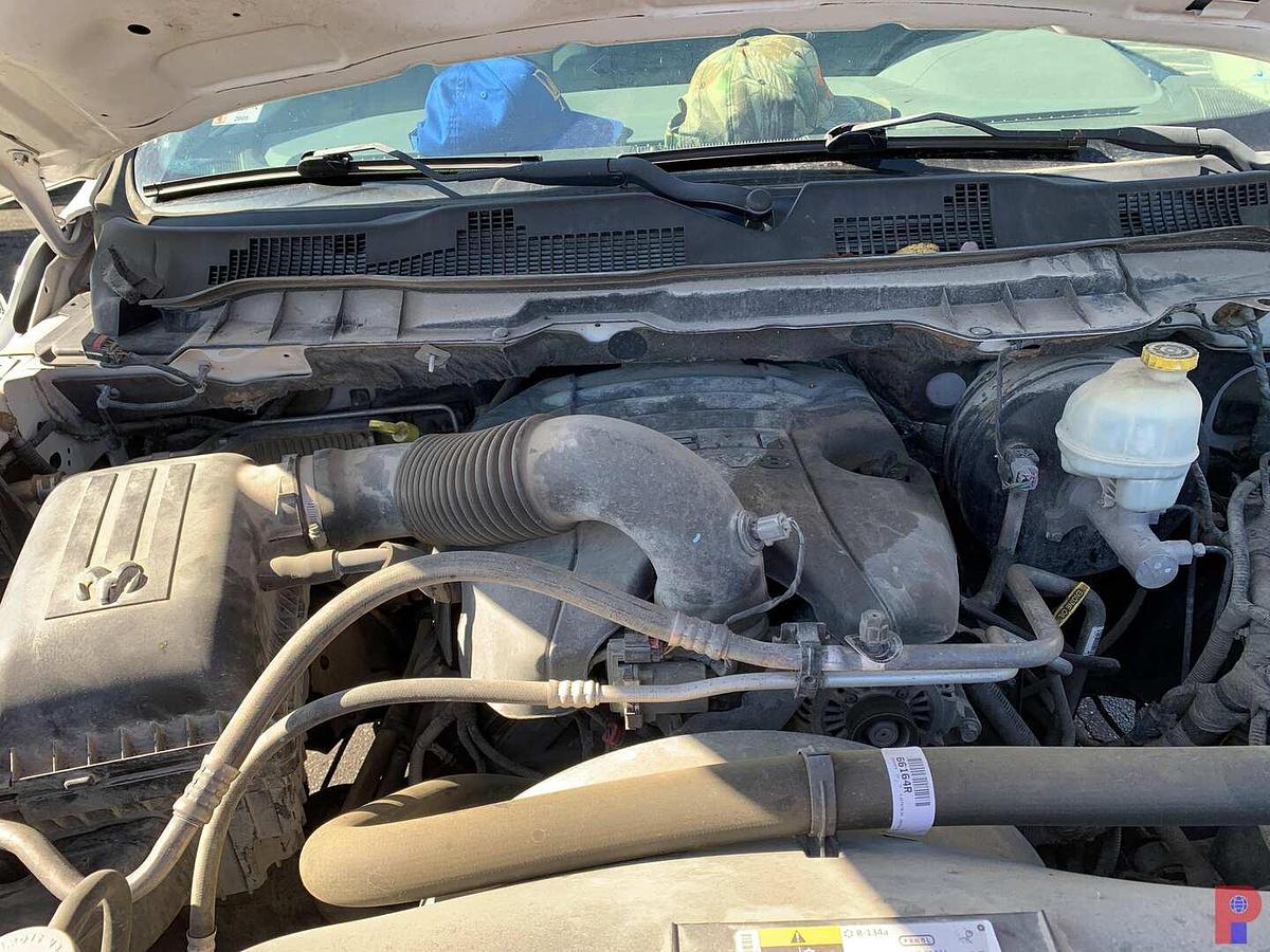 Used 2014 RAM 1500 HEMI 5.7L LB CREW CAB PICKUP