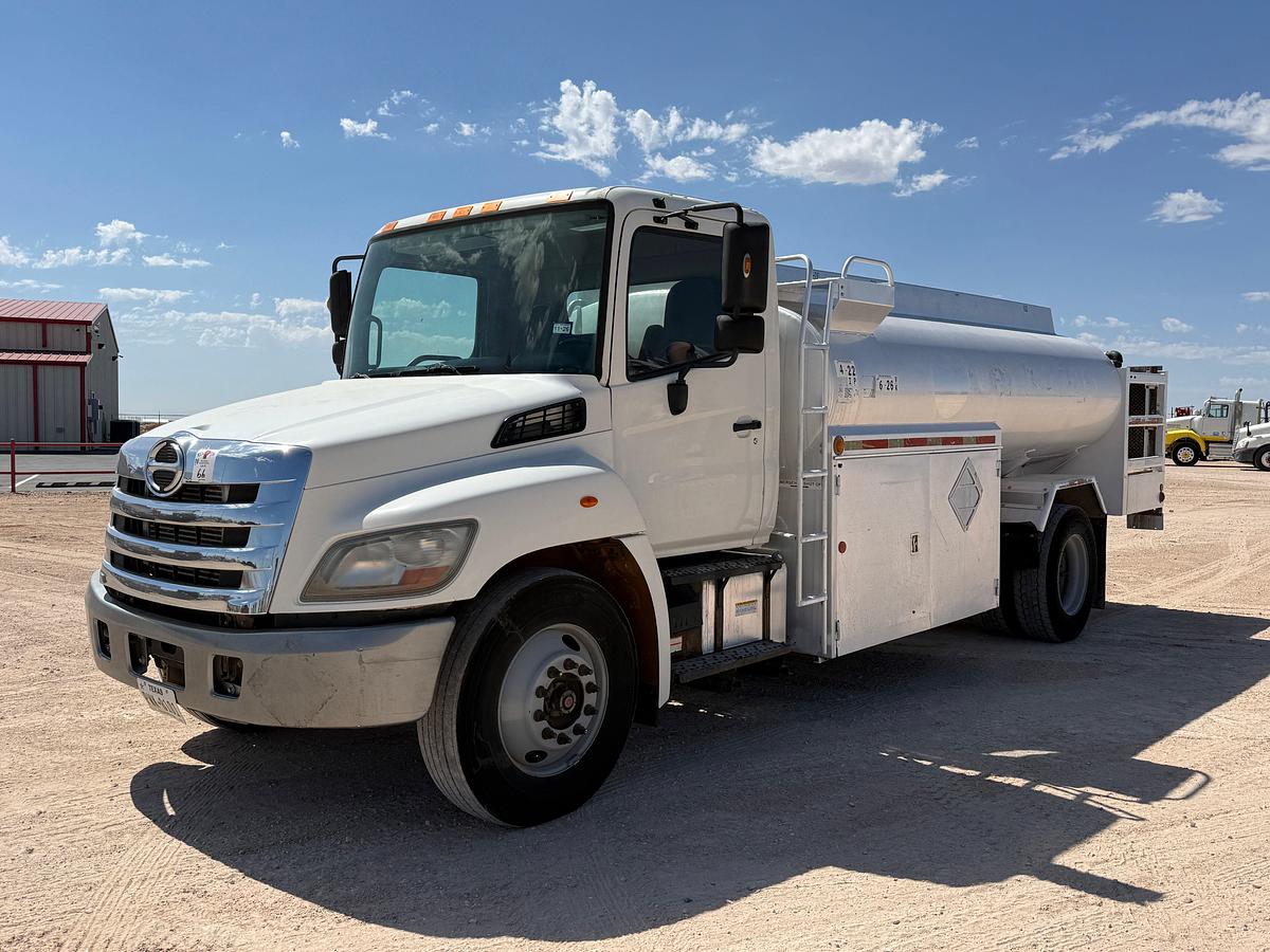 Used 2015 HINO 338 S/A DAYCAB 2,500 GALLON FUEL TRUCK
