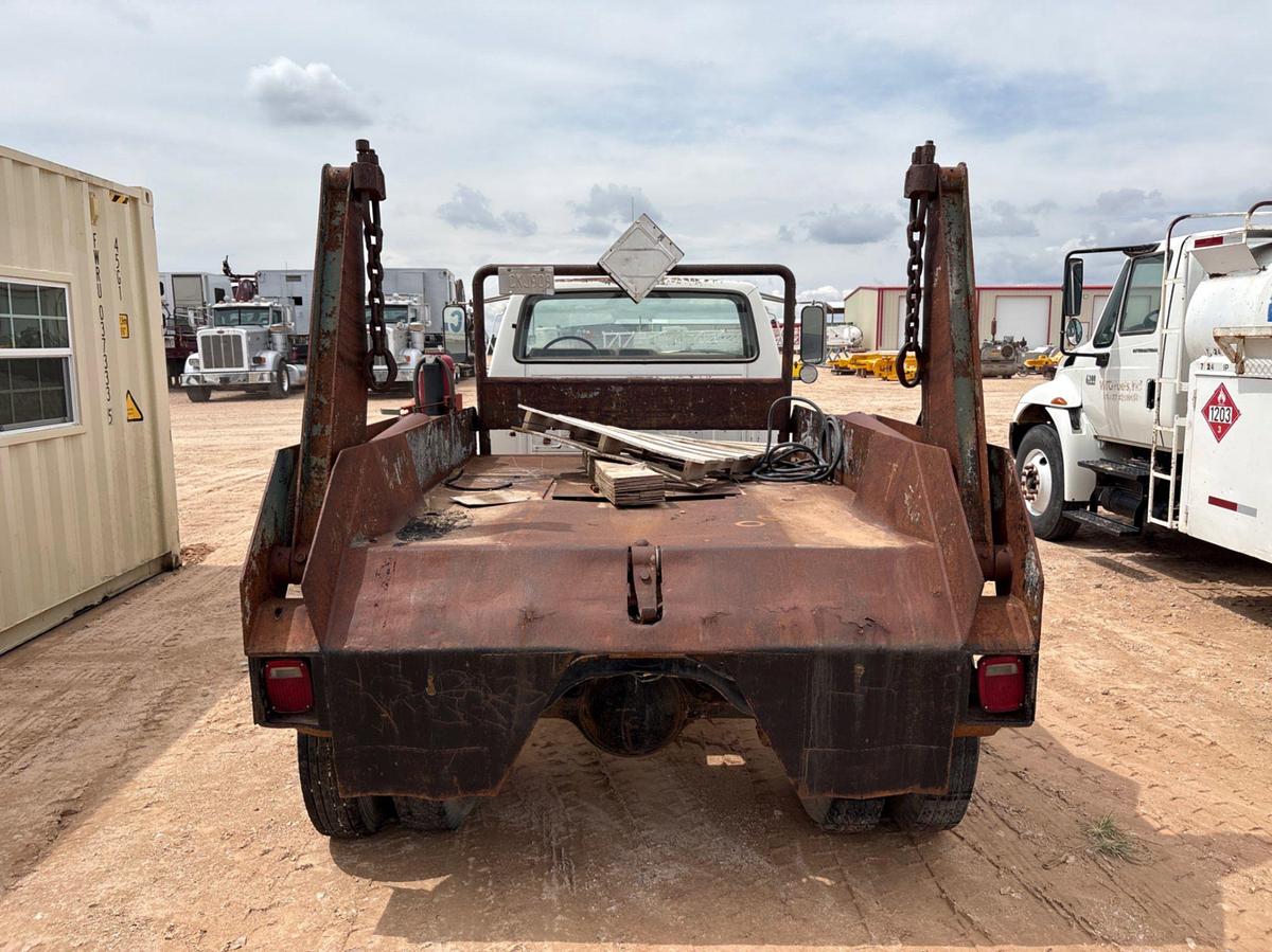 Used 1989 FORD F-600 SINGLE CAB LOAD-LUGGER FLATBED TRUCK