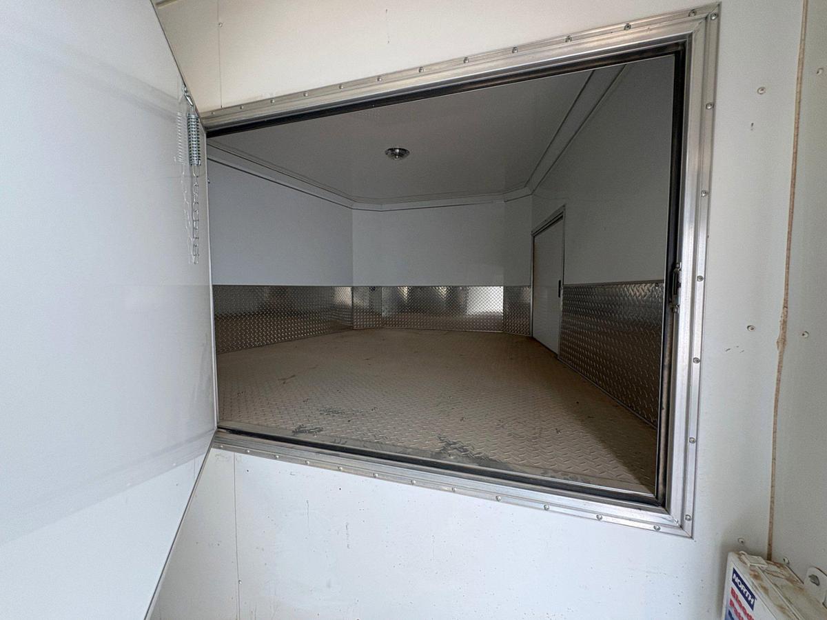 Used 2007 ALUMINUM TRAILER COMPANY 30’ X 100” T/A GOOSENECK DOGHOUSE TRAILER