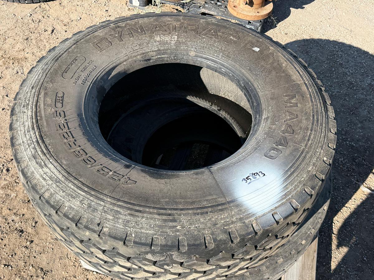 Used (2) PALLETS W/ (3) 445/65R22.5 & (1) 425/65R22.5 TIRES