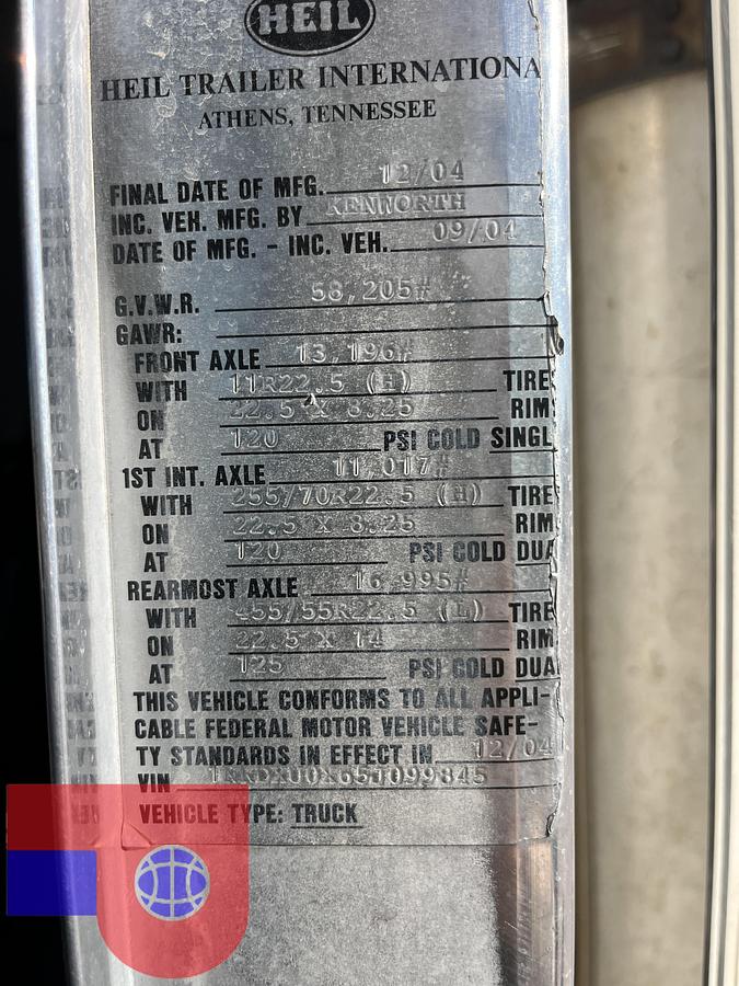 Used 2005 KENWORTH T800 T/A DAYCAB SLICKBACK WINCH TRUCK