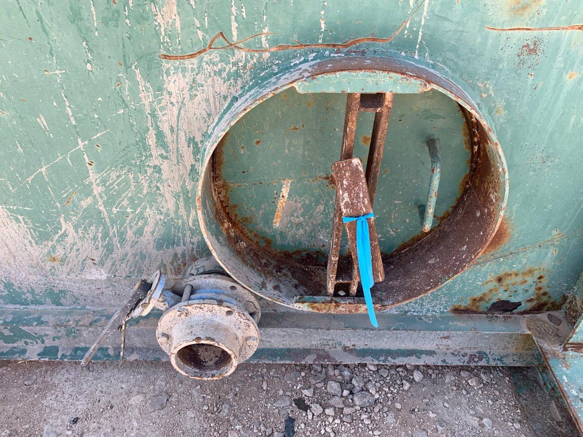 Used 40’L x 11’ W x 7’ T 350bbl Round Bottom Open Top Skidded Tank