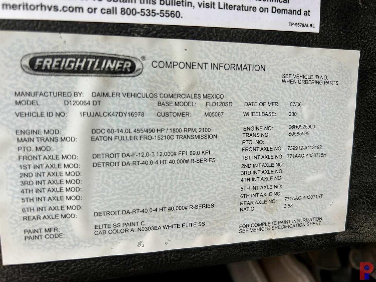 Used 2007 FREIGHTLINER FLD120 SD DBL. POD CEMENT BULK TRUCK